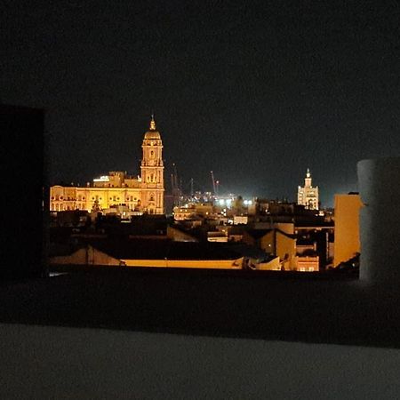 Penthouse With Solarium In The Center Of Malaga-Atico Con Solarium En El Centro De Malaga Apartment Exterior photo