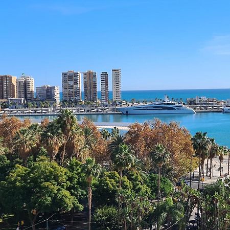 Penthouse With Solarium In The Center Of Malaga-Atico Con Solarium En El Centro De Malaga Apartment Exterior photo