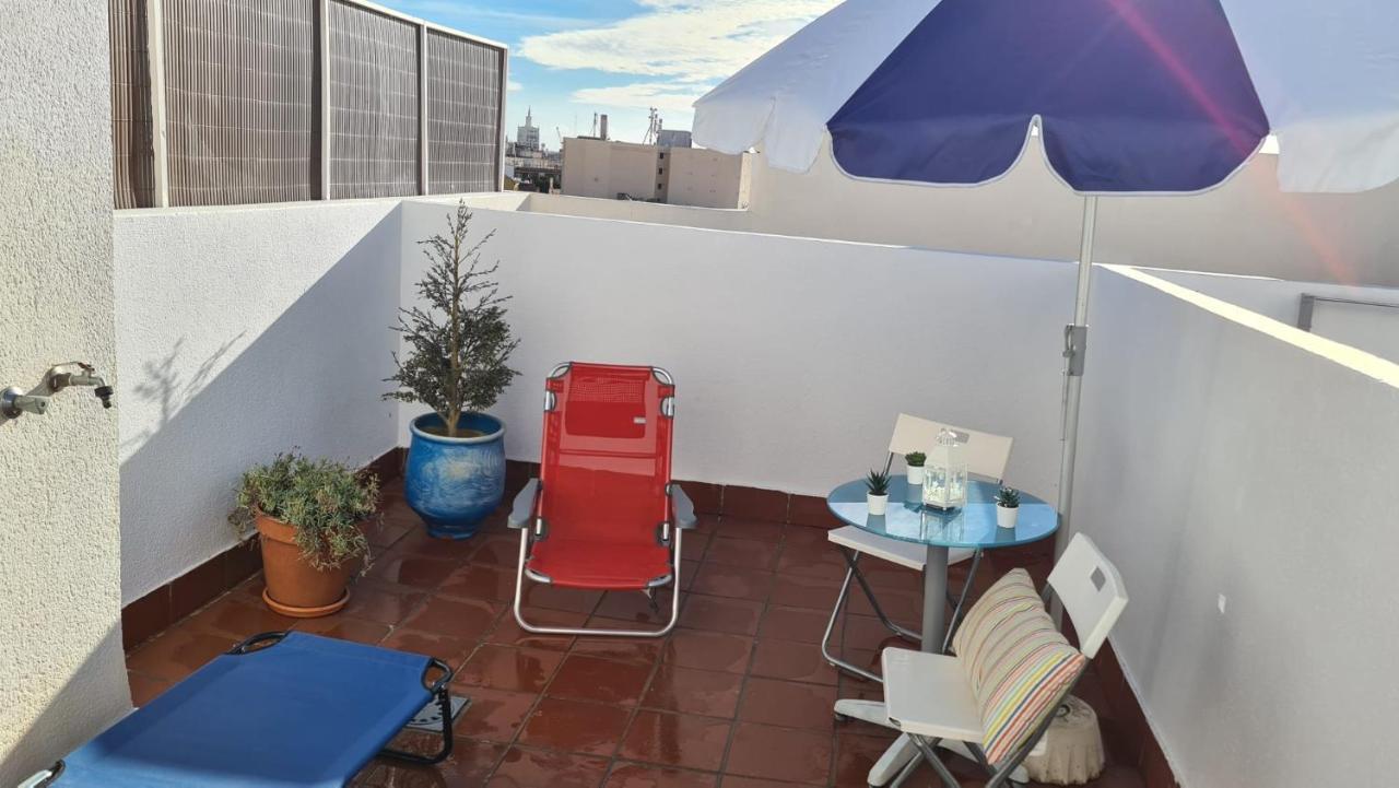 Penthouse With Solarium In The Center Of Malaga-Atico Con Solarium En El Centro De Malaga Apartment Exterior photo